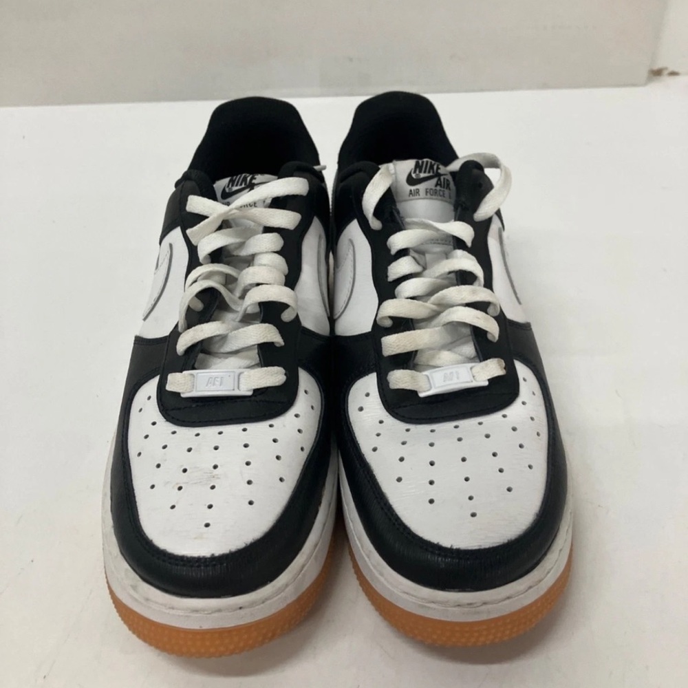 Nike Air Force 1 07' 'Black White' Sneakers